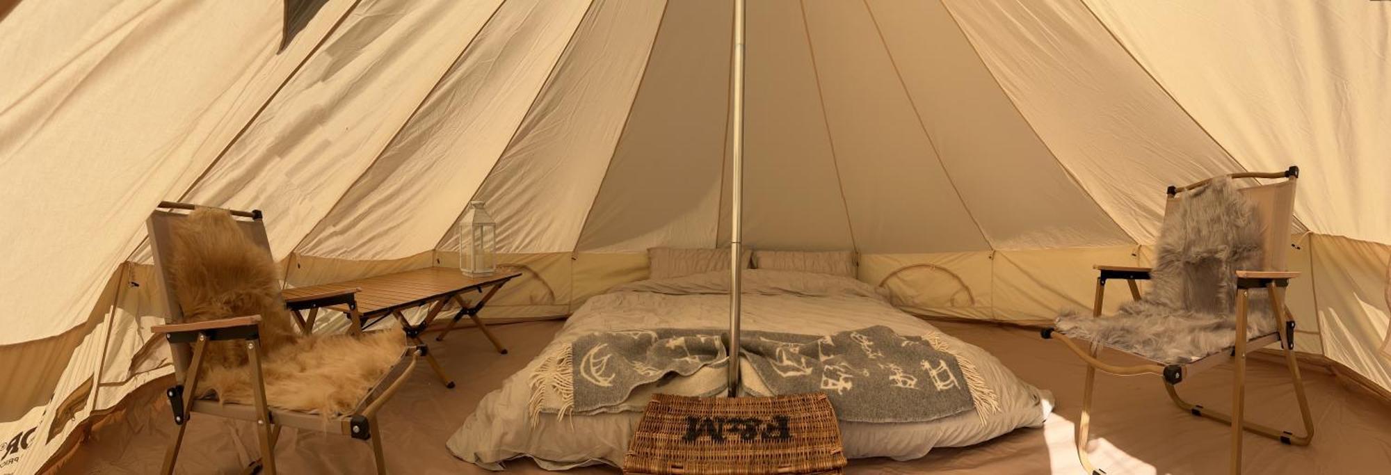 Bell Tent 4M Fossewold Farm Camping Moreton-in-Marsh ภายนอก รูปภาพ